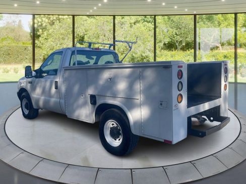 Used 2004 Ford F250 XL image 7