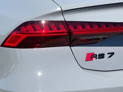 Used 2023 Audi RS 7 Sportback AWD/4WD image 45