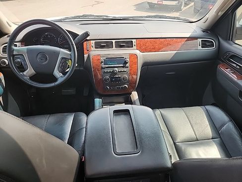 Used 2012 Chevrolet Tahoe LT AWD/4WD image 29