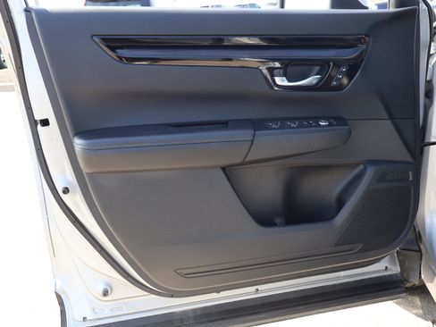 Used 2025 Honda CR-V EX-L image 37