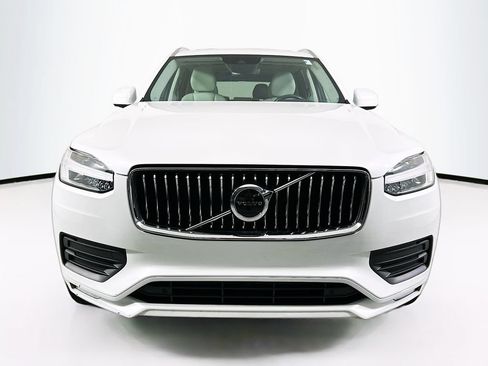 Used 2020 Volvo XC90 T5 Momentum w/ Protection Package Premier FWD image 5
