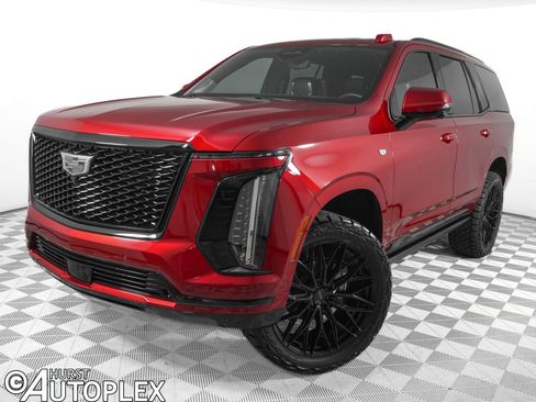 Used 2026 Cadillac Escalade Platinum Sport w/ LPO, ONYX Package image 1