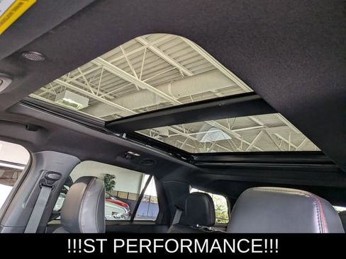 Used 2025 Ford Explorer ST image 17