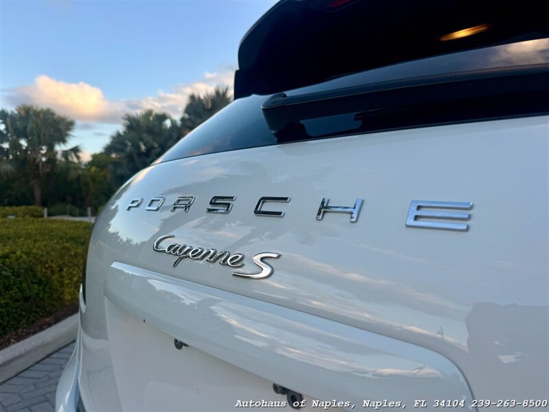 Used 2013 Porsche Cayenne S AWD/4WD image 15