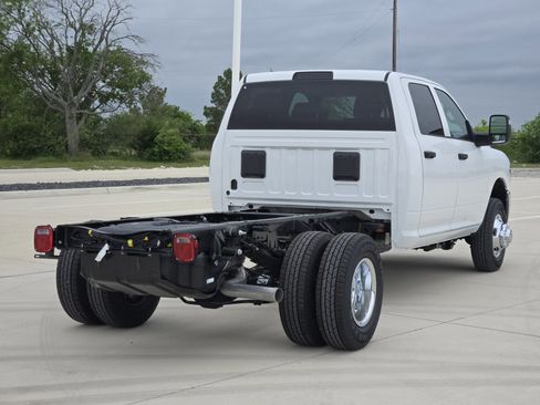 New 2026 RAM 3500 Tradesman w/ Chrome Appearance Group A AWD/4WD image 5