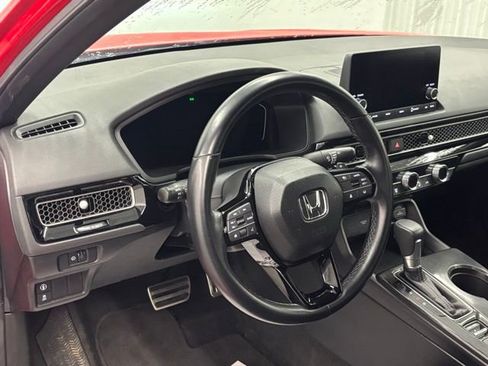 Used 2024 Honda Civic Sport image 12