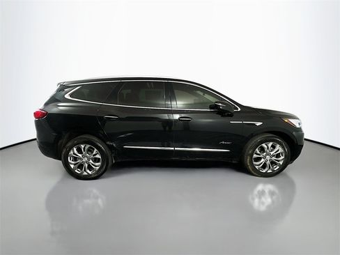 Used 2021 Buick Enclave Avenir w/ Avenir Technology Package image 8