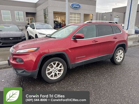 Used 2014 Jeep Cherokee Latitude w/ Trailer Tow Group image 4