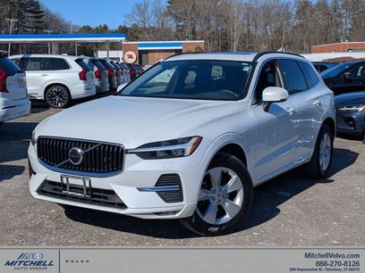 Certified 2022 Volvo XC60 B5 Momentum w/ Climate Package