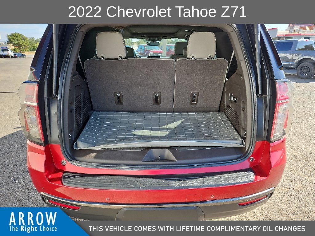 Used 2022 Chevrolet Tahoe Z71 w/ Luxury Package AWD/4WD image 18