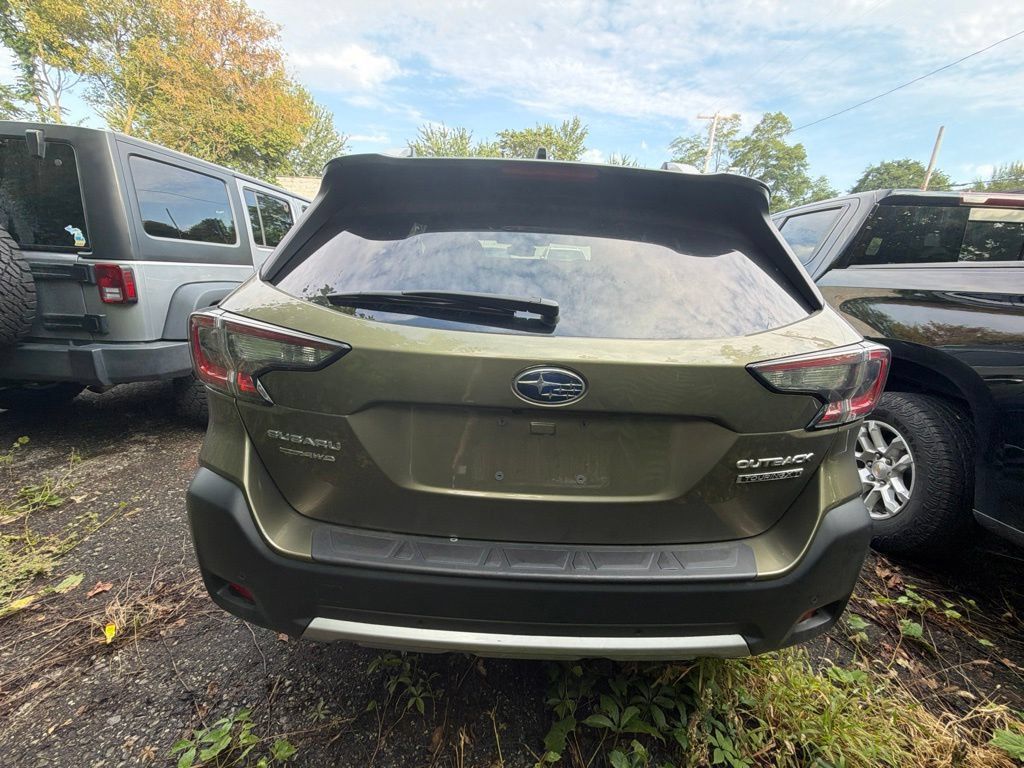 Used 2025 Subaru Outback Touring XT AWD/4WD image 7