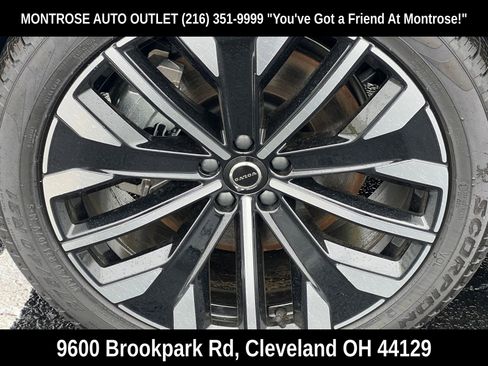 New 2026 Volvo XC90 T8 Plus w/ Protection Package Premier image 10