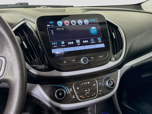 Used 2018 Chevrolet Volt LT image 18