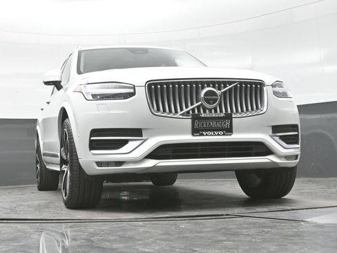 Used 2024 Volvo XC90 B6 Plus w/ Protection Package Premier AWD/4WD image 23