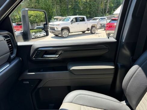 Used 2024 Chevrolet Silverado 2500 ZR2 w/ ZR2 Bison Edition AWD/4WD image 46