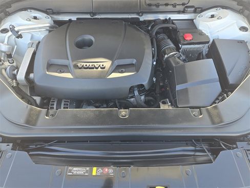 Used 2019 Volvo XC60 T6 Inscription w/ Protection Package Premier image 32