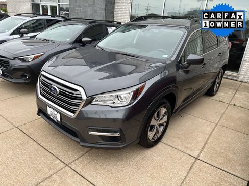 Used 2021 Subaru Ascent Premium w/ Convenience Package AWD/4WD image 2