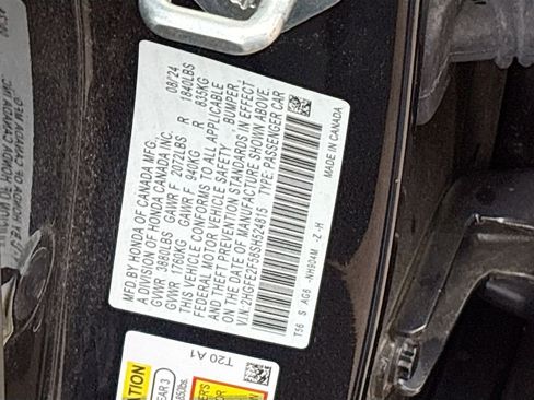 Used 2025 Honda Civic Sport image 29