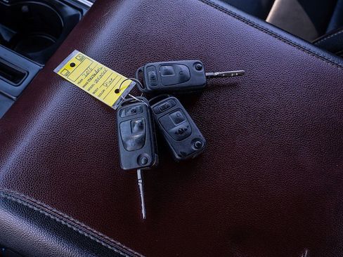 Used 2016 Mercedes-Benz Sprinter 2500 image 30