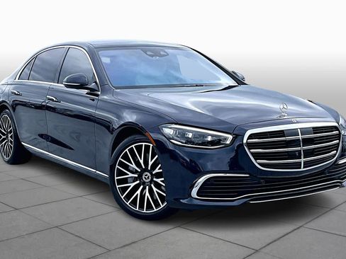 Used 2022 Mercedes-Benz S 580 4MATIC Sedan image 3