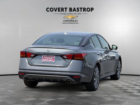 Used 2023 Nissan Altima 2.5 SL FWD image 4