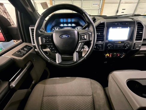Used 2019 Ford F150 XLT w/ Equipment Group 302A Luxury image 6