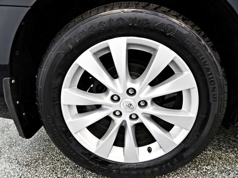 Used 2014 Toyota Venza LE image 22