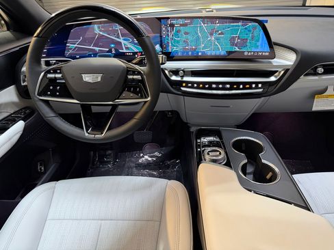 New 2026 Cadillac Lyriq Sport AWD/4WD image 4