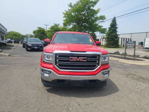 Used 2018 GMC Sierra 1500 SLE w/ SLE Value Package AWD/4WD image 5