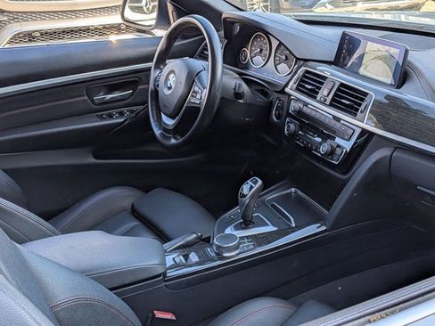 Used 2019 BMW 430i Convertible image 17
