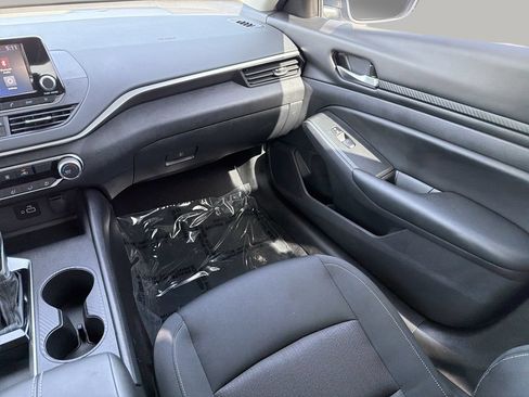 Used 2021 Nissan Altima 2.5 S FWD image 15