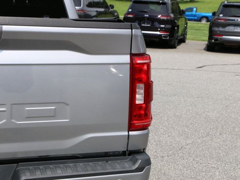 Used 2022 Ford F150 XLT w/ Equipment Group 302A High AWD/4WD image 7