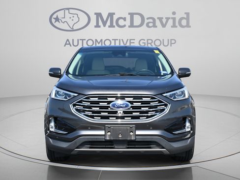 Used 2020 Ford Edge Titanium w/ Equipment Group 301A FWD image 12