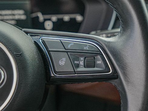 Used 2022 Audi A5 2.0T Premium Plus w/ Premium Plus image 12