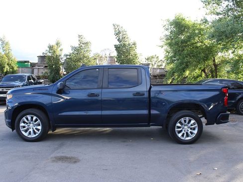 Used 2021 Chevrolet Silverado 1500 Custom w/ LPO, Dark Essentials Package RWD image 4