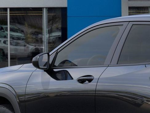 New 2026 Chevrolet Trax LS FWD image 12