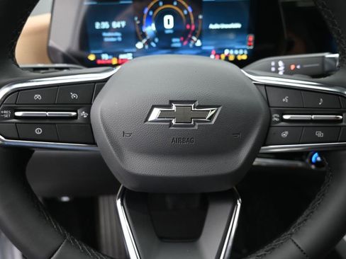 New 2026 Chevrolet Equinox ACTIV w/ Convenience Package III image 15