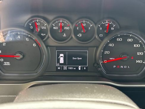 Certified 2022 Chevrolet Silverado 2500 Custom w/ Custom Value Package AWD/4WD image 28