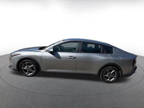 Used 2025 Kia K4 LXS image 8