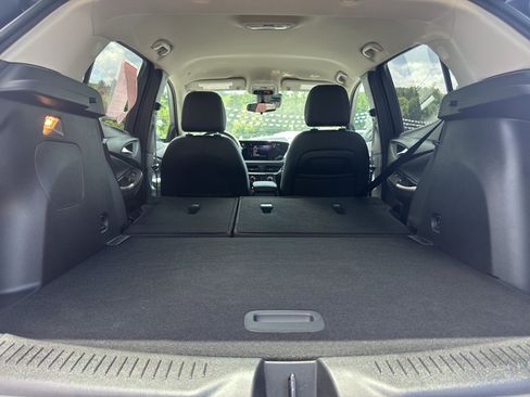 Used 2024 Buick Encore GX Preferred w/ Comfort Package FWD image 17
