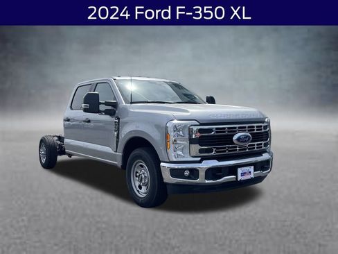 New 2024 Ford F350 XL w/ XL Chrome Package image 1