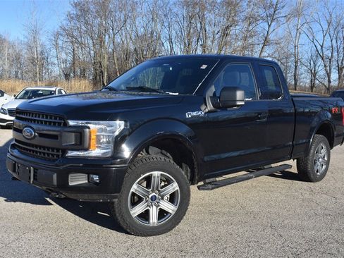 Used 2018 Ford F150 XLT w/ Equipment Group 302A Luxury image 3
