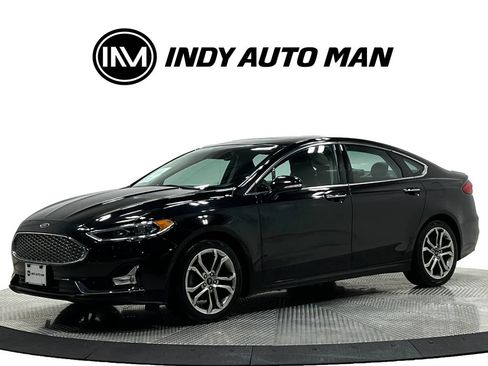 Used 2019 Ford Fusion Titanium FWD image 8