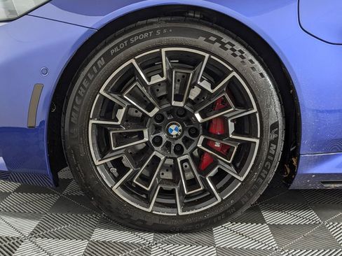 Used 2025 BMW M5 w/ Executive Package image 11