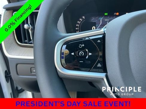 New 2026 Volvo XC60 B5 Plus w/ Climate Package image 22