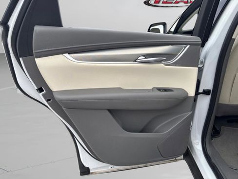 Used 2023 Cadillac XT5 Premium Luxury w/ Technology Package FWD image 28