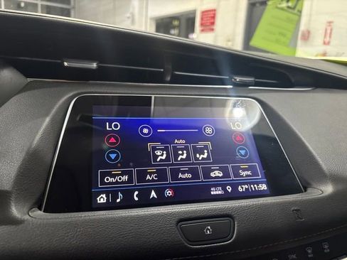 Used 2019 Cadillac XT4 Premium Luxury AWD/4WD image 28