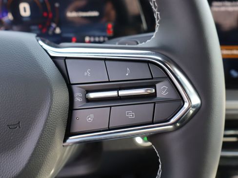 New 2026 Chevrolet Traverse LT w/ Driver Confidence Package image 15