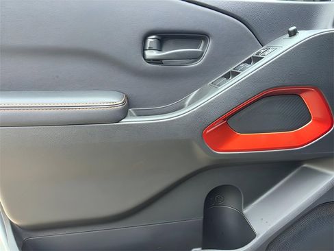 New 2026 Nissan Frontier PRO-4X w/ Pro-4x Convenience Package image 17