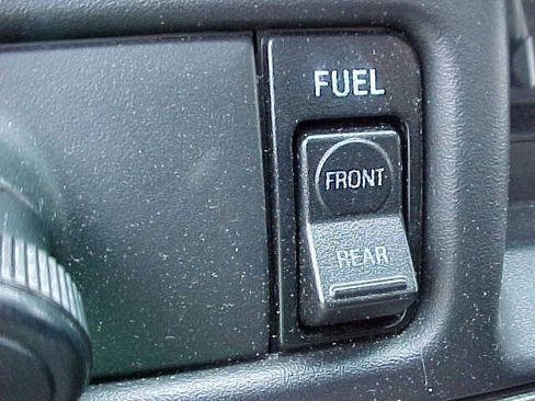 Used 1994 Ford F150 XL RWD image 18